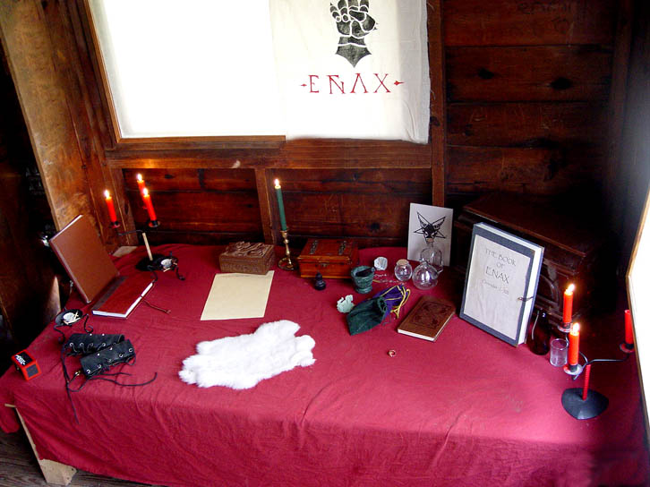 Altar to Enax